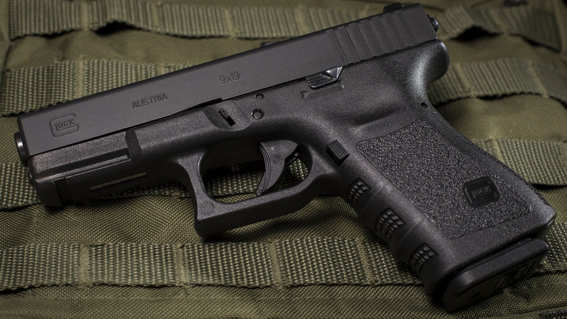 Glock 18 Airsoft Tabancası